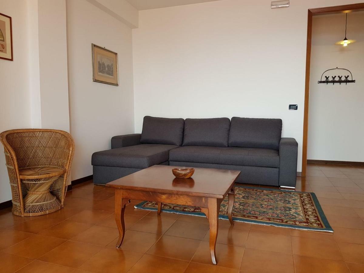 Апартаменты Elisa'S House Таормина Экстерьер фото